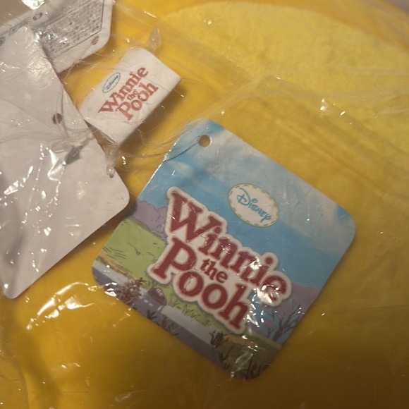 Cute Winnie the Pooh Plush NWT - Picture 2 of 3